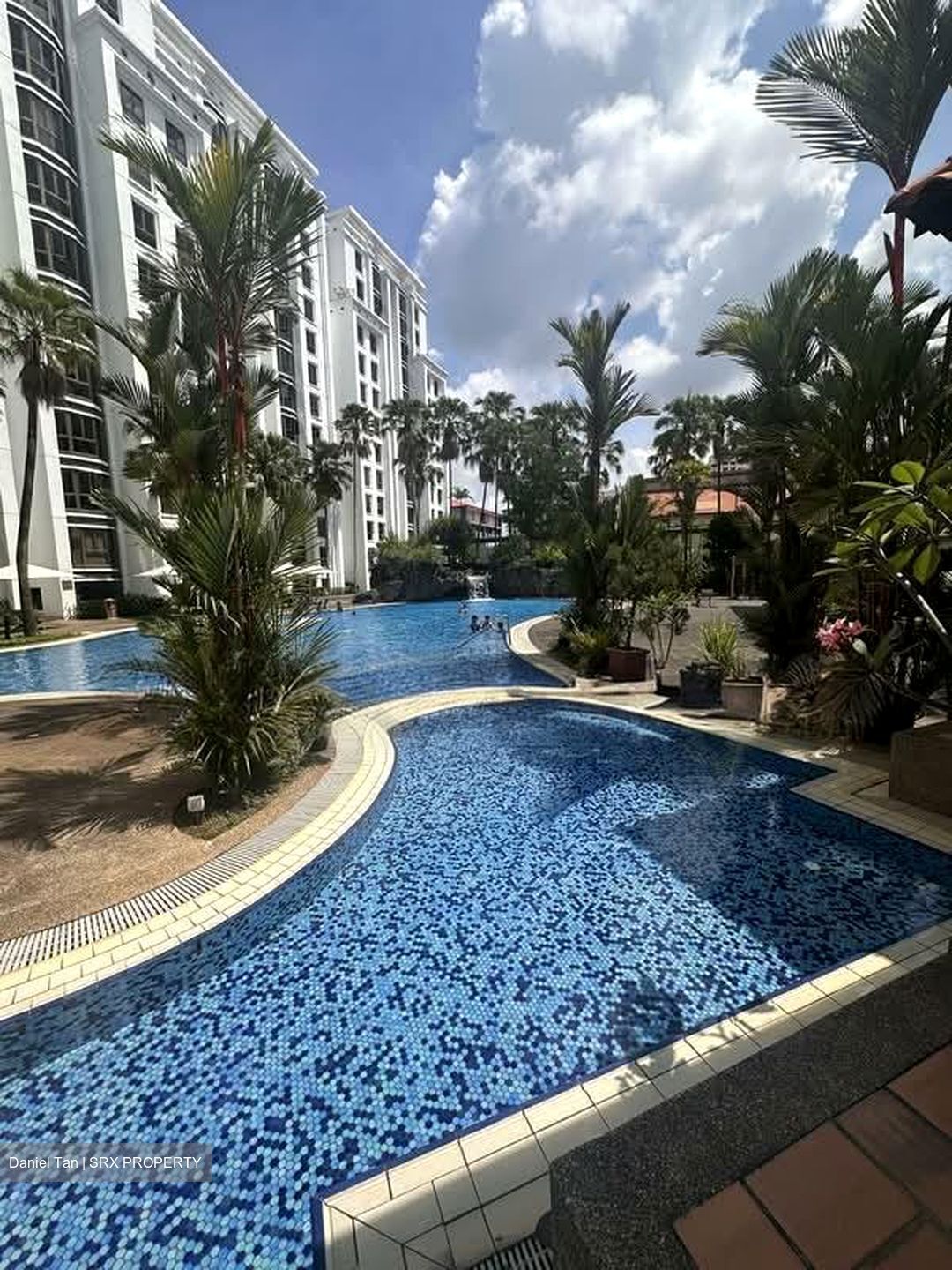 Parkview Apartments (D23), Apartment #554795661